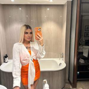 21 yaşlı beyaz tenli Semanur