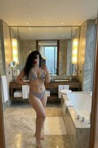 25 yaşlı bayan PARLA. BDSM mevcut