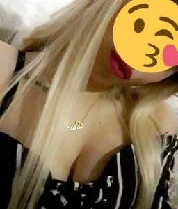 Beyine güvenmek isteyen Özlem