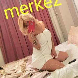 Erotik temasları özel sunan Ayca