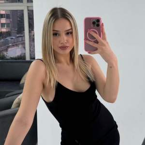 Escort Şüheda ve arkadaslari