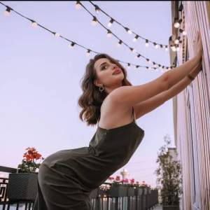 Hazal Atakum seksi bayan