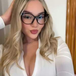 Oralda iddalı escort Adal 