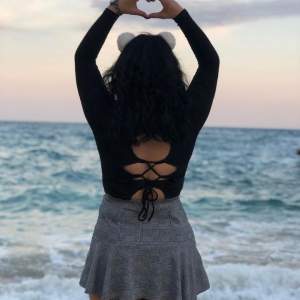 Romantik ve şehvetli bayan ASENA