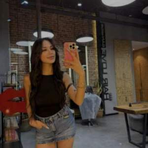 Samsun Kendi yerinde görüşen escort İDİL