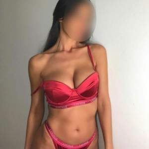 Samsun'un İlkadım Tarihî Merkezi ve Saathane'sinde Mutluluk Yaymaya Hazır Muhteşem Escort Duru