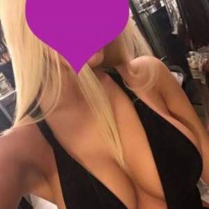 Sarışın Escort Neşe