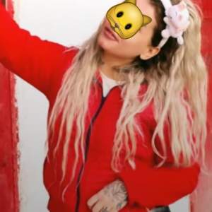 Sarışın Seks Bombası Ezgi