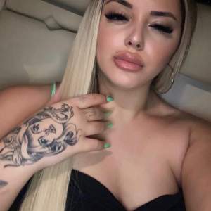 Yini Samsun Sarışın bayan Jale